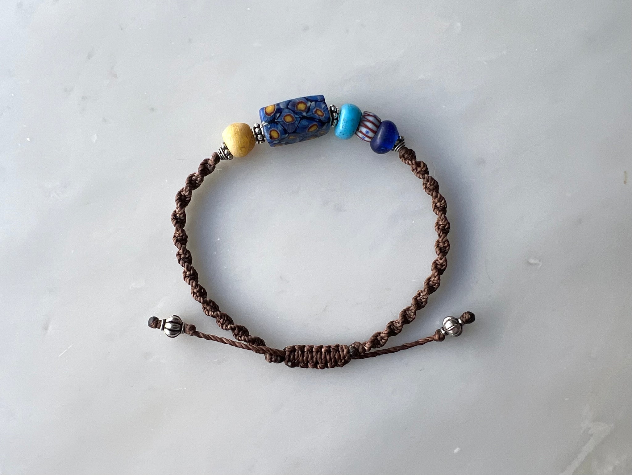 #7  Antique Venetian Beads Macrame Bracelet / アンティーク　ベネチアンビーズ　マクラメ編み　ブレスレット