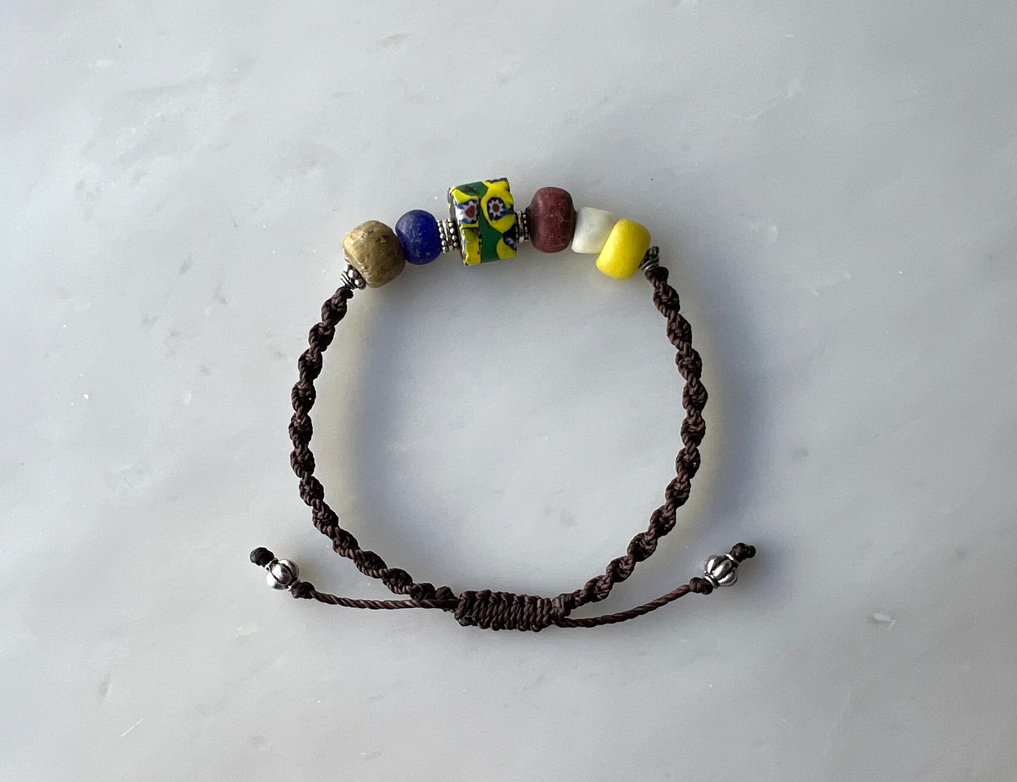 #9  Antique Venetian Beads Macrame Bracelet / アンティーク　ベネチアンビーズ　マクラメ編み　ブレスレット