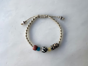 #10  Antique Venetian Beads Macrame Bracelet / アンティーク　ベネチアンビーズ　マクラメ編み　ブレスレット