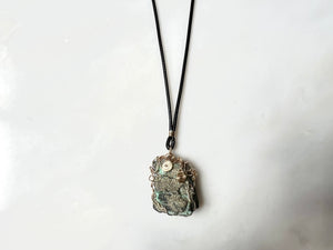 #2 Raw Emerald Necklace 14K Gold Filled / 母岩付きエメラルド　ネックレス 14K ゴールドフィルド