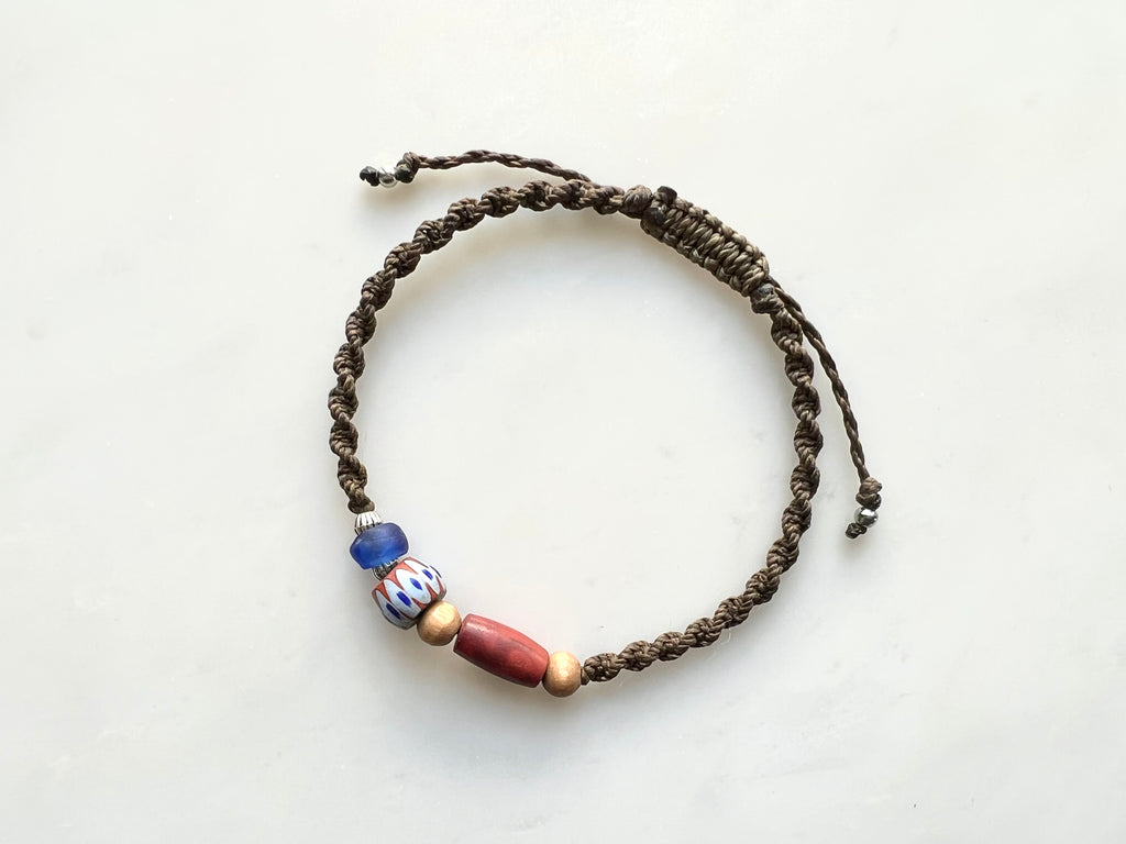 #5 Men's Bracelet Antique Venetian Beads Macrame Bracelet / メンズ　ブレスレット　アンティーク　ベネチアンビーズ　マクラメ編み　ブレスレット