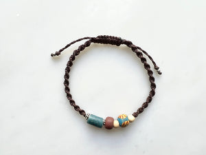 #6 Men's Bracelet Antique South East Asian  Beads Macrame Bracelet / メンズ　ブレスレット　アンティーク 東南アジア　ビーズ　マクラメ編みブレスレット