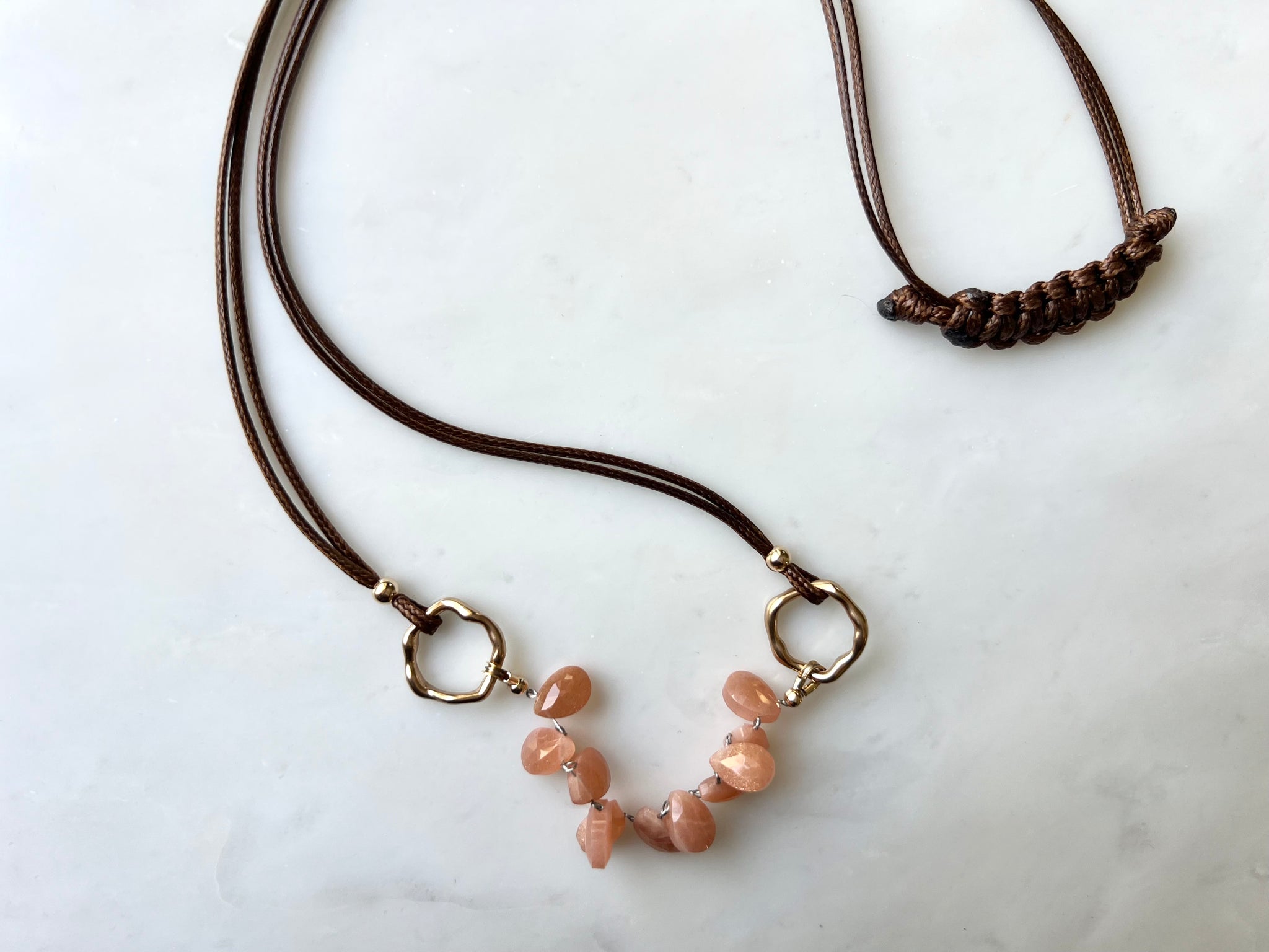 Peach Moonstone Necklace 14K Gold Filled / ピーチムーンストーン　ネックレス　14K ゴールドフィルド