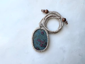 Ruby in Kyanite Macrame Necklace / ルビーインカイヤナイト　マクラメ編み　ネックレス