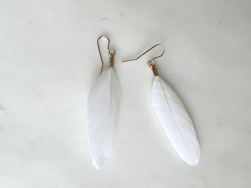 Feather White Earrings 14K Gold Filled / フェザー　ホワイト　ピアス　14Kゴールドフィルド