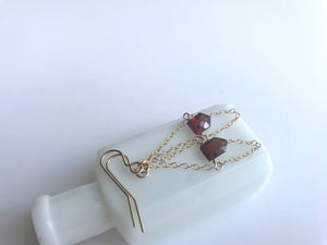 Garnet Earrings with Chain 14KGF / ガーネット　ピアス　チェーン　14KGF